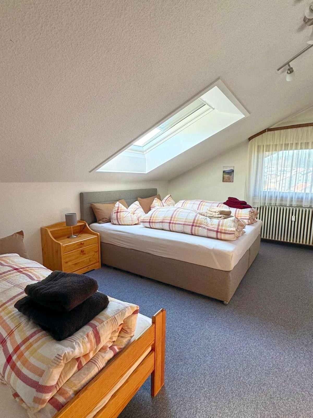 Ferienhaus-Schoenwald Im Herzen Des Schwarzwaldes 2-Zimmer-Maisonette-Wohnung Mit Balkon App 12 Екстериор снимка